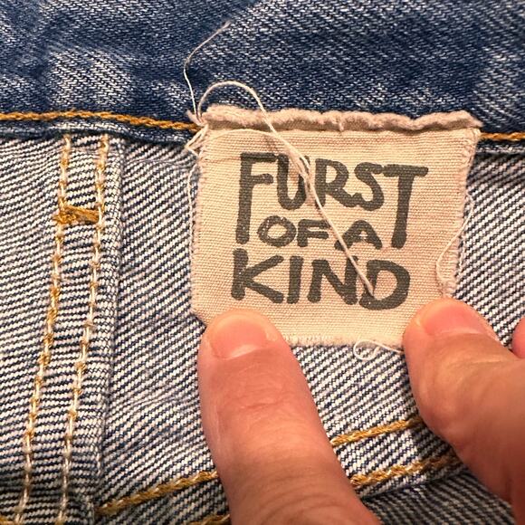 Levi's FURST OF A KIND Distressed Vintage Reworked Bermuda Shorts - Picture 2 of 11